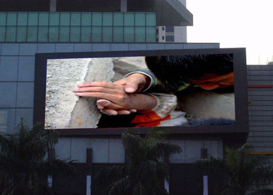 পি 6 আউটডোর ফুল কালার LED ডিসপ্লে আইপি 65