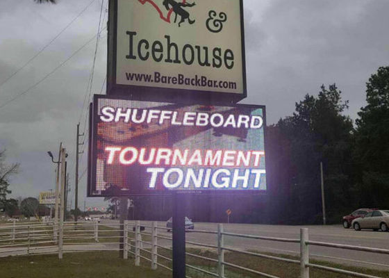 আউটডোর ফ্রন্ট সার্ভিস LED ডিসপ্লে বিলবোর্ড 10 মিমি পিক্সেল পিচ 10000রাতs উজ্জ্বলতা