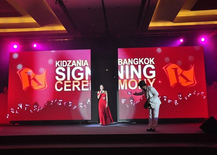 পিক্সেল 6 মিমি উচ্চ সংজ্ঞা এলইডি স্ক্রিন হালকা ওজন LED ডিসপ্লে বিলবোর্ড পূর্ণ রঙ